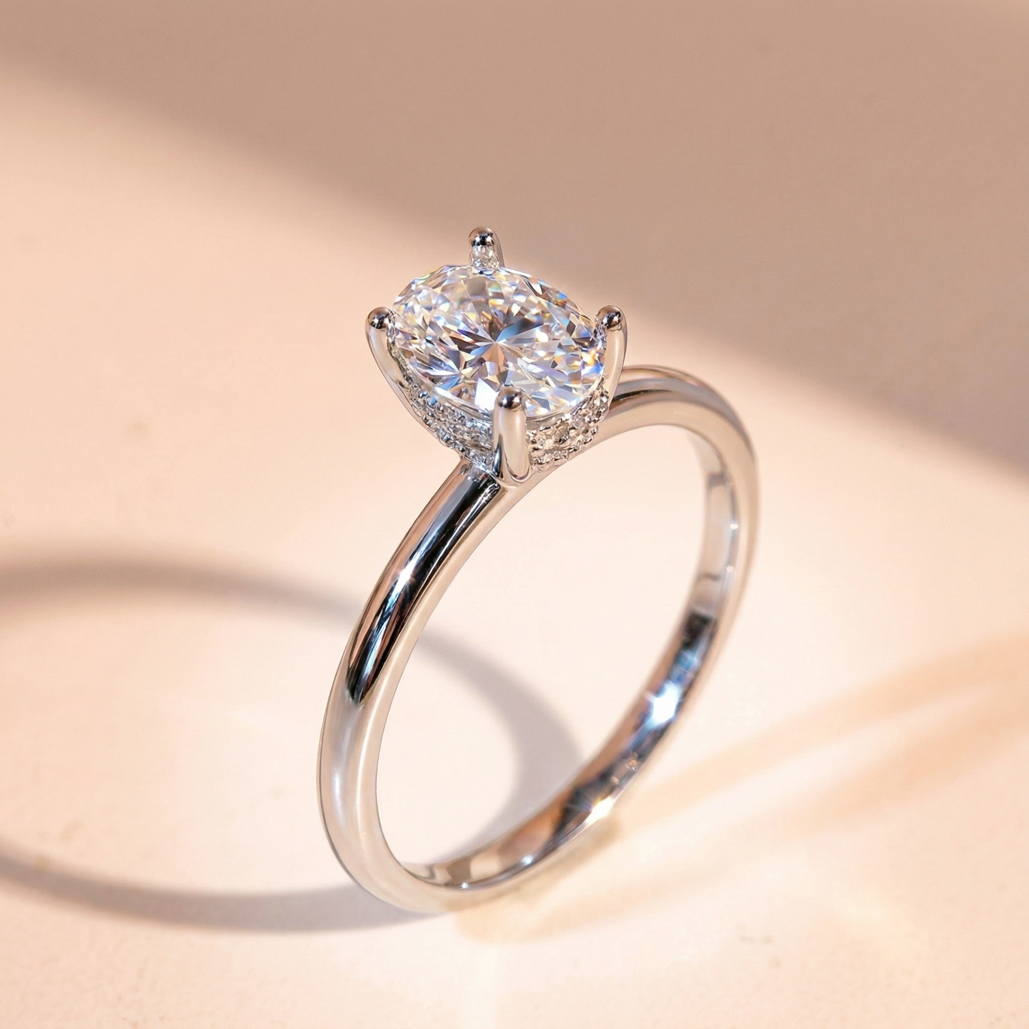 Nhẫn nữ bạc xi bạch kim đá mặt oval vĩnh cửu, sang trọng