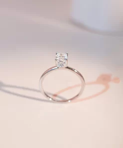 Nhẫn nữ freesize bạc xi bạch kim đá Moissanite 6 ly 2